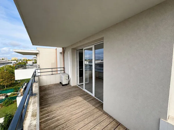 Appartement 4 pièces 81 m²