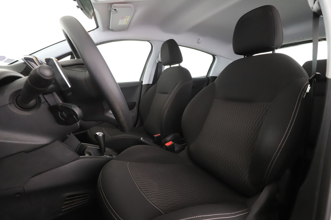 Peugeot 208 1.2 PureTech Active ETG5 — photo 9