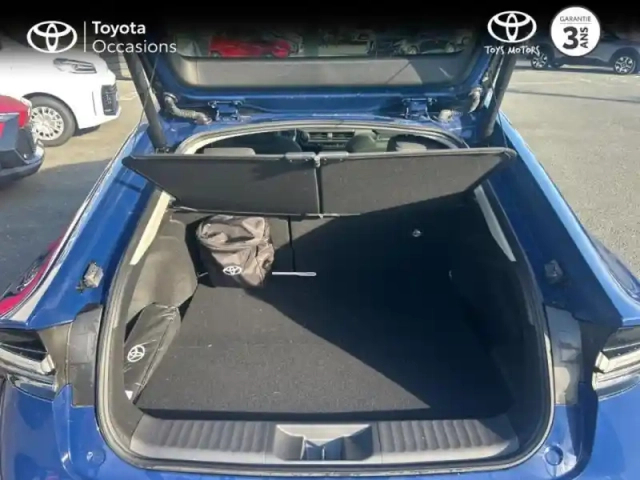 Toyota Prius hybride rechargeable 223ch design phe — photo 10