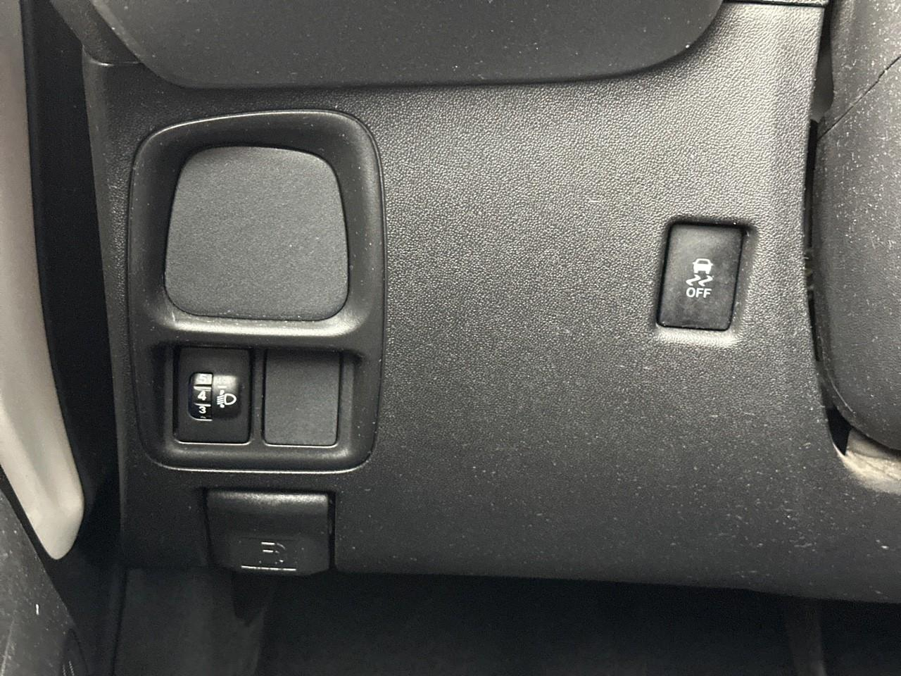 Peugeot 108 1.0 vti 68ch etg5 active — photo 15