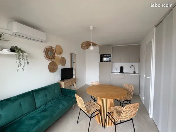 Appartement T2 + cabine à 200m de la plage