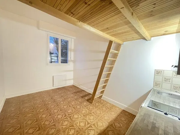 Studio 1 pièce 25 m²