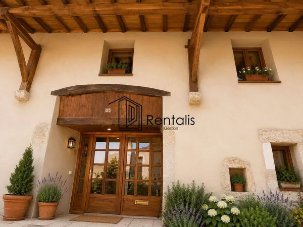 Maison 5 pièces 200 m²