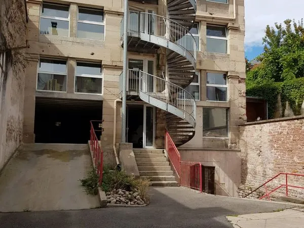 Appartement meublé 68m2 + parking
