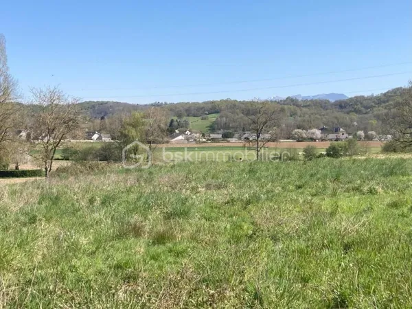 Terrain en individuel 718 m²