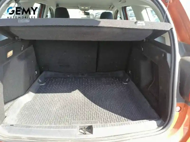 Dacia Duster eco-g 100 4x2 — photo 6