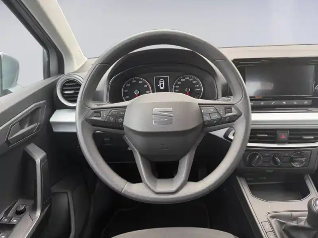Seat Ibiza 1.0 mpi 80 ch s/s bvm5 — photo 12