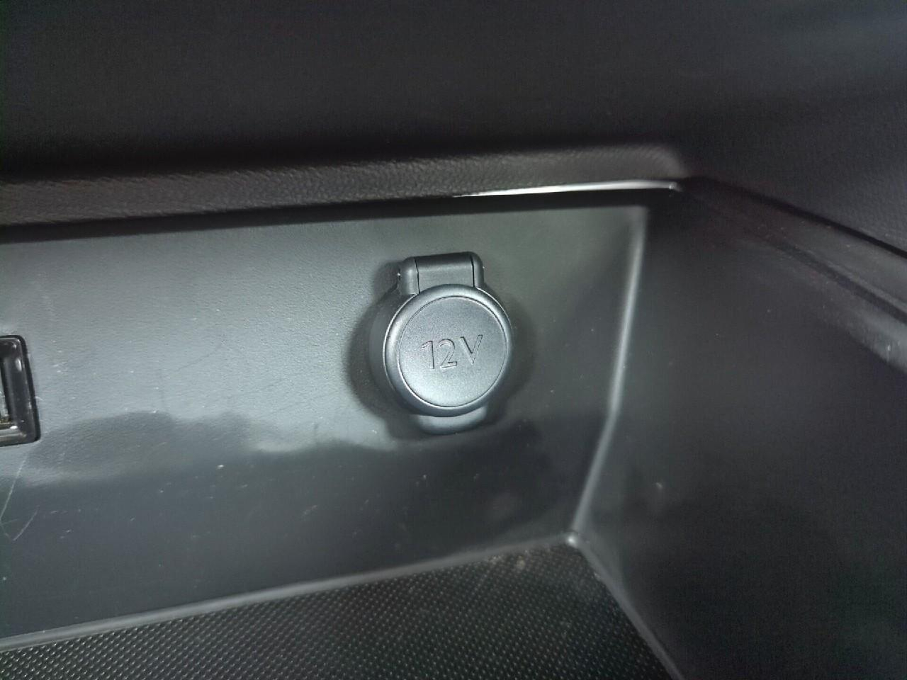Citroën C5 Aircross hybride 145 e-dcs6 max — photo 27