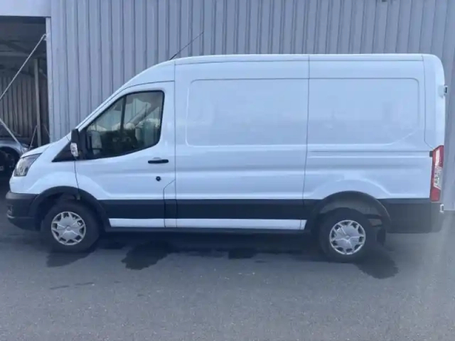 Ford Transit 2t fg t310 l2h2 2.0 ecoblue 130ch s&amp;s trend business — photo 2