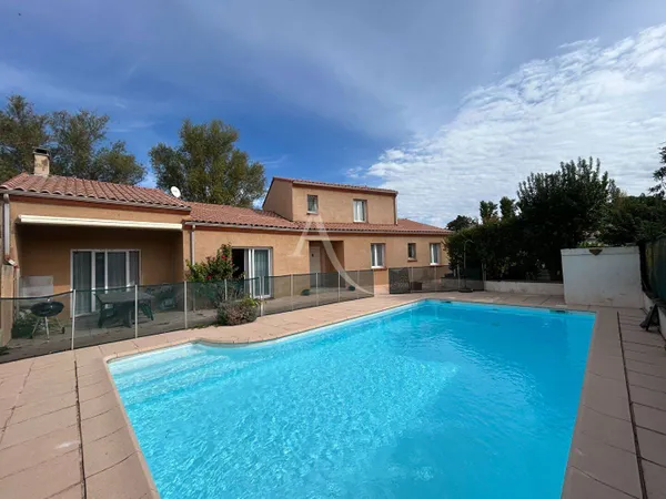 Maison 8 pièces 158 m²