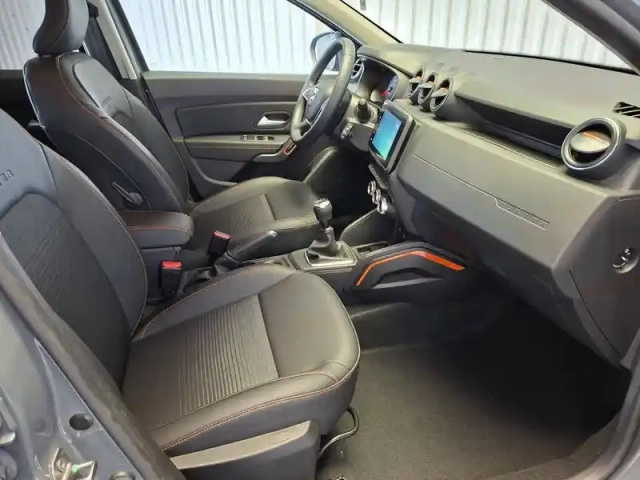 Dacia Duster blue dci 115 4x2 — photo 8