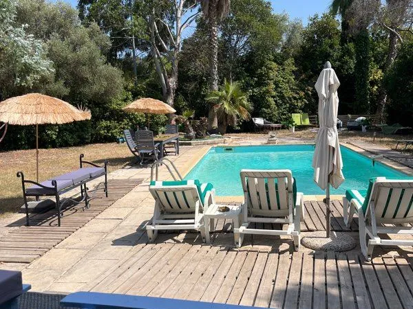 Cassis loc maison piscine jardin