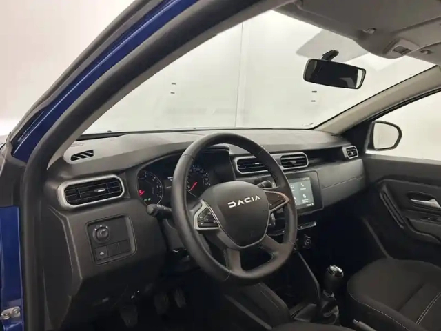 Dacia Duster eco-g 100 4x2 — photo 9