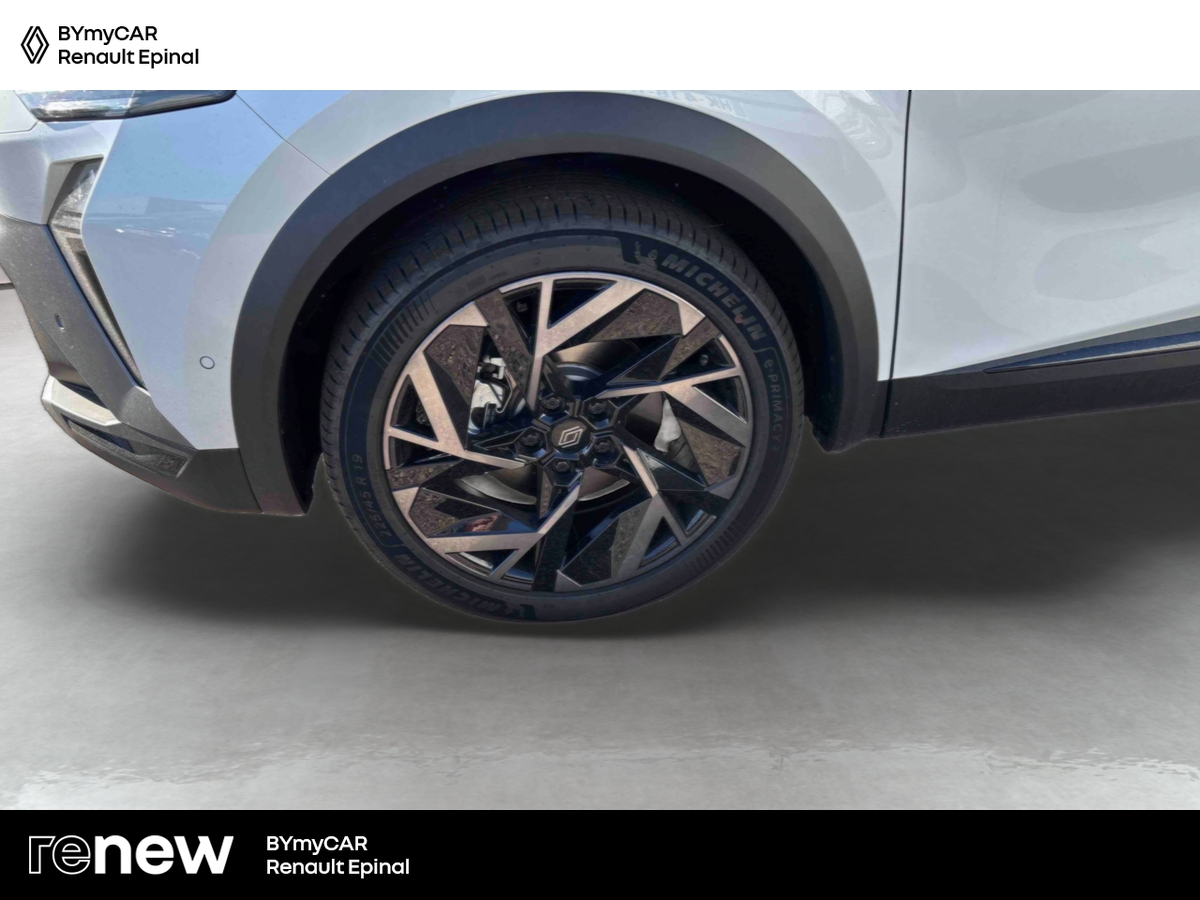 Renault Captur E-Tech full hybrid 160 ch — photo 14