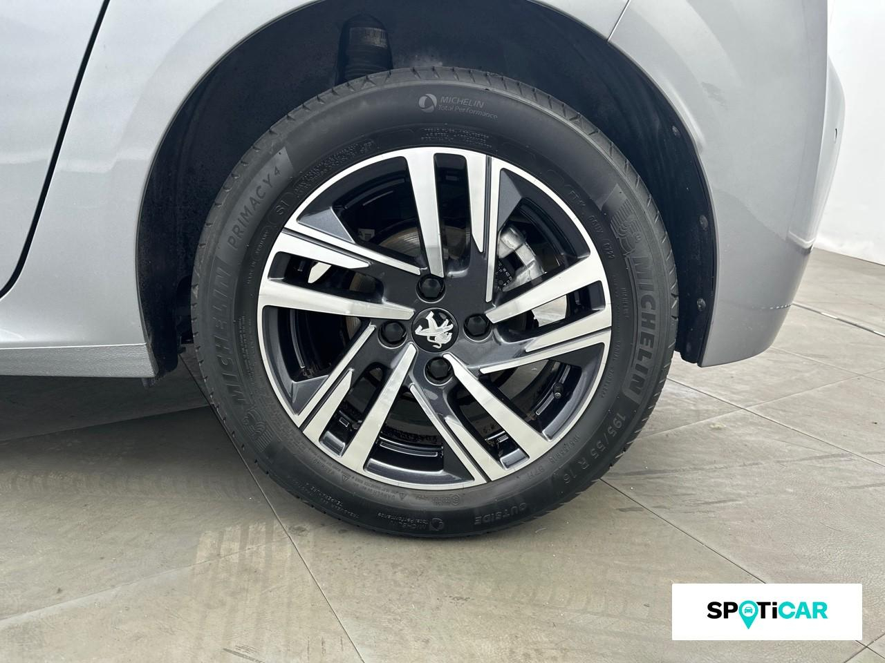 Peugeot 208 1.2 puretech 100ch s&s allure eat8 — photo 11