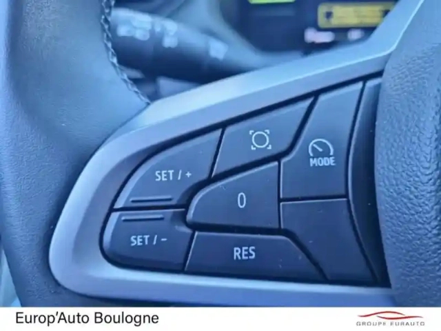 Dacia Duster 1.6 hybrid 140ch journey — photo 9