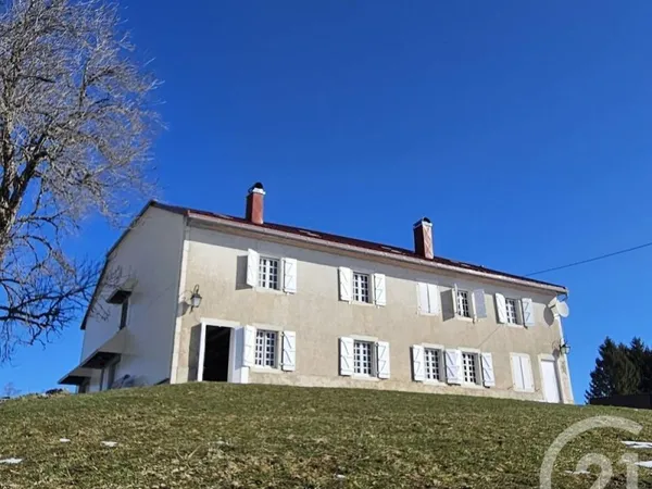 Maison 7 pièces 600 m²