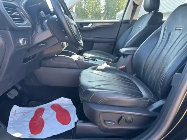 Ford Kuga 2.0 ecoblue 190ch vignale bva i-awd 11cv — photo 10