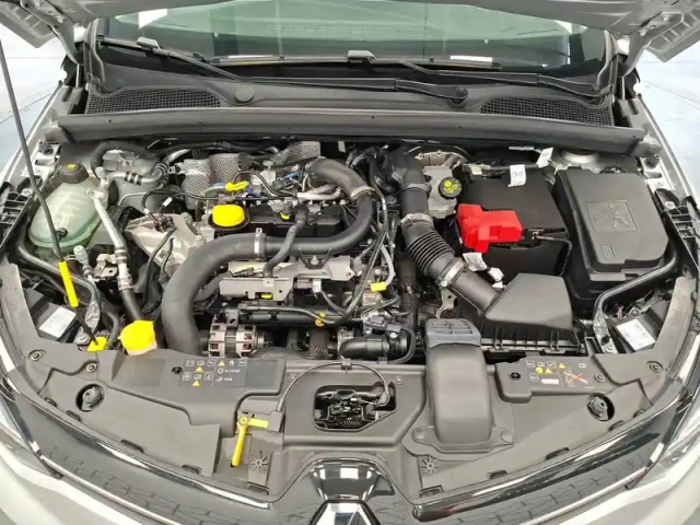 Renault Clio tce 90 — photo 13