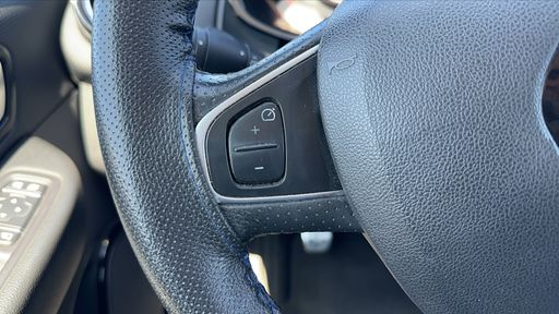 Renault Clio 1.5 dCi 90 - GT Line – 2017 – 113143 km – Diesel – Boîte Manuelle — photo 5