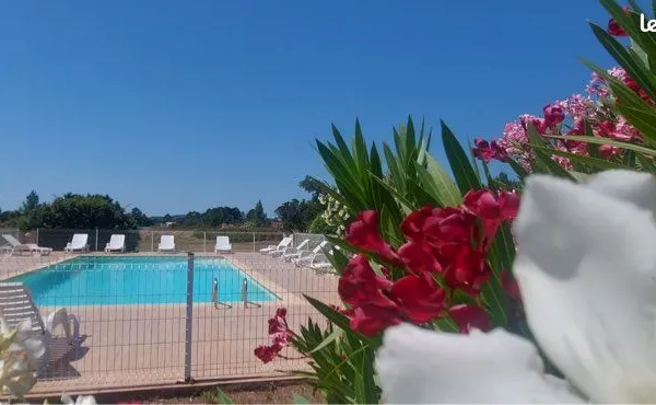 Mini-villa - LECCI - piscine et garage indépendant