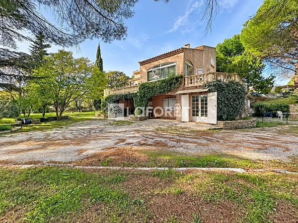 Maison NIMES 7 pièce(s) 236.52m2