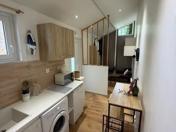 Studio 15 m² - Maison indépendante - Croix-Rousse - Métro Hénon