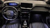Peugeot 2008 1.2 PureTech 130ch S&S GT Pack — photo 11