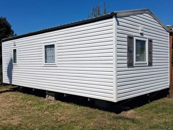 Mobil-home sur parcelle à 300 M de la plage la Côtinière