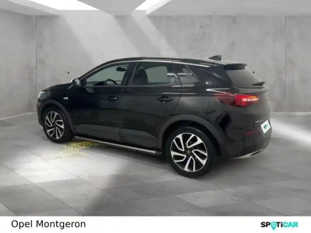 Opel Grandland X 1.2 turbo 130ch ultimate bva — photo 7