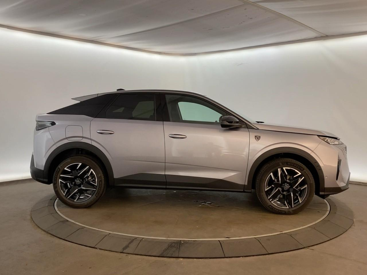 Peugeot 3008 hybrid 145 e-dcs6 gt — photo 4
