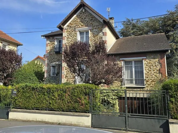 Maison 7 pièces 145 m²