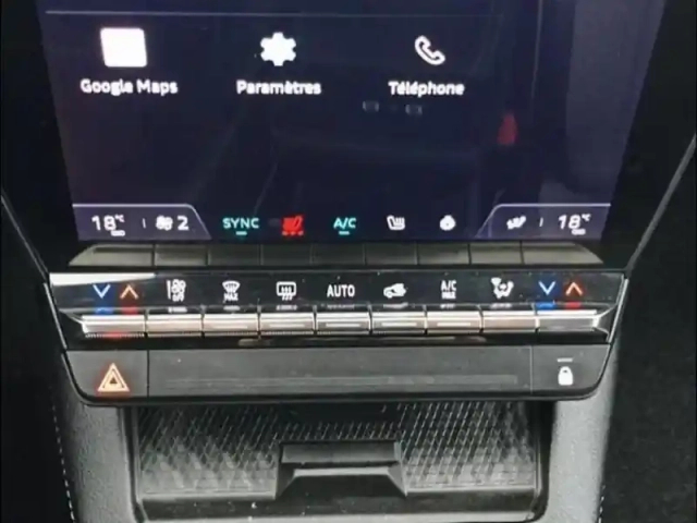 Renault Megane e-tech electric ev60 220ch techno optimum charge — photo 4