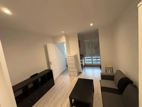Studio 1 pièce 23 m²