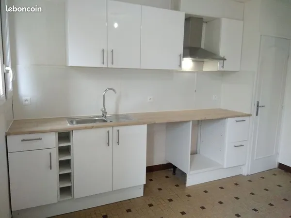 Maison Location Castres 4p 90m² 845€