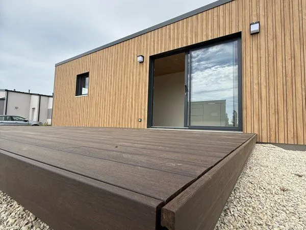 Maison bois neuve