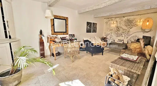 Propriété 6 pièces 200 m²