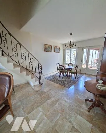 Maison 6 pièces 150 m²