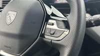 Peugeot 308 1.2 Hybrid 145ch GT e-DCS6 — photo 17