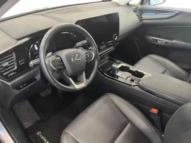 Lexus Nx 450h+ luxe 4wd my24 — photo 14
