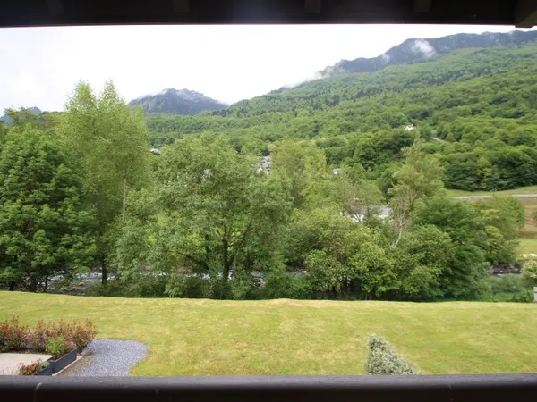 Vends appartement 36m² meublé Luz-Saint-Sauveur 5mn des thermes 10mn Ski Ardiden refait à neuf