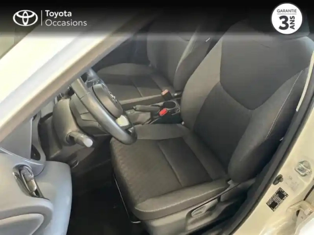 Toyota Yaris 120 vvt-i dynamic 5p my22 — photo 11