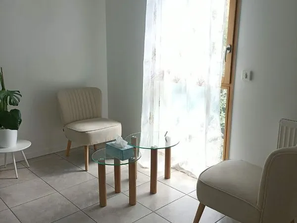Cabinet à louer