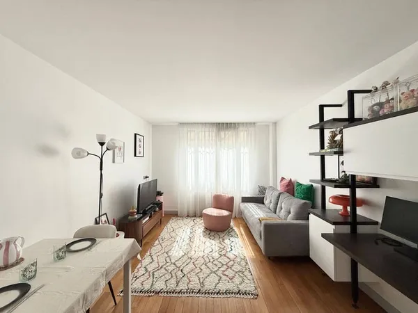 Appartement 2 pièces 57 m²
