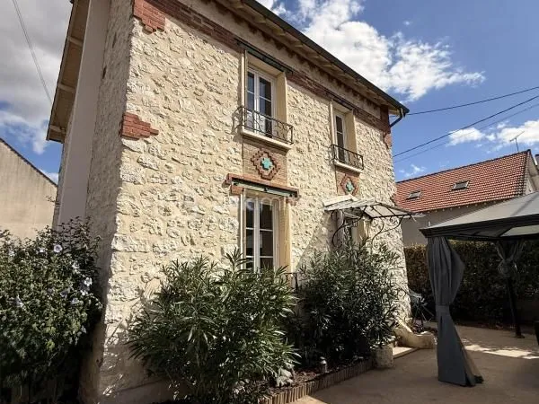 Maison 4 pièces 90 m²