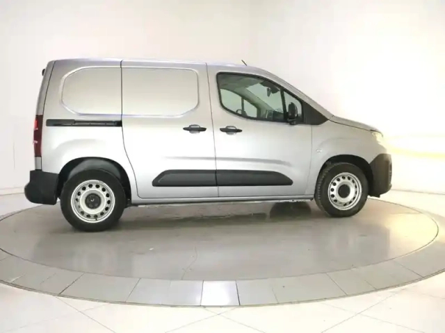 Peugeot Partner fourgon standard 650 kg bluehdi 130 s&amp;s eat8 — photo 5