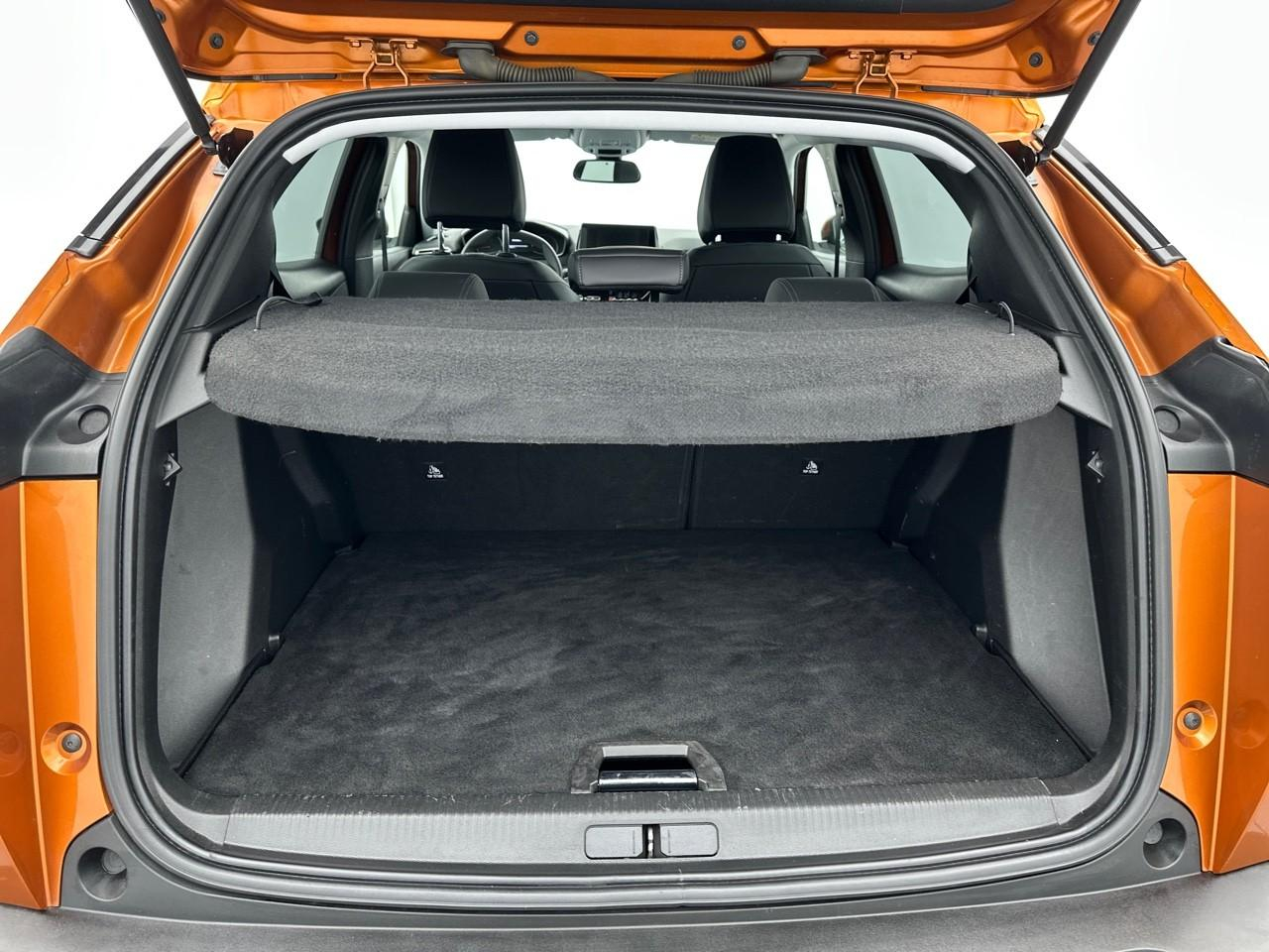 Peugeot 2008 puretech 100 s&s bvm6 allure — photo 33
