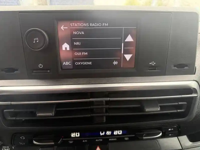 Peugeot Expert e- fgn m 136 ch 75 kwh — photo 13