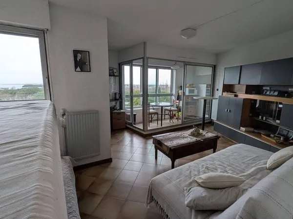 Studio 1 pièce 25 m²
