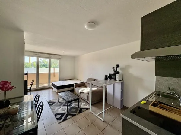 STUDIO MEUBLE A LOUER A ROANNE - PROMENADES / MULSANT